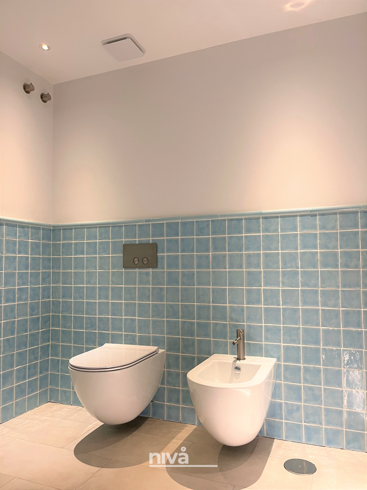 Baño principal, zona inodoro y bidé, de esta reforma de piso en Marbella (Edificio Diana) Baño principal, zona inodoro y bidé, de esta reforma de piso en Marbella (Edificio Diana)