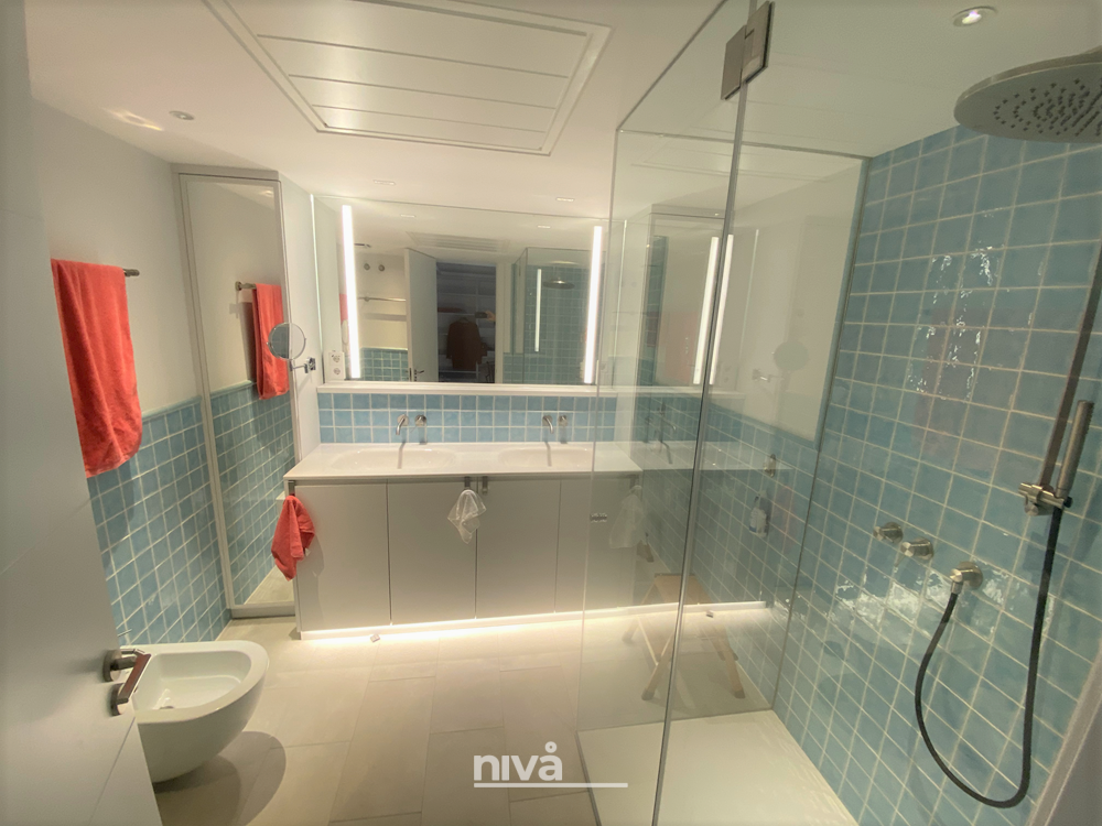 Reforma de piso en Marbella (Edificio Diana) - Baño principal Reforma de piso en Marbella (Edificio Diana) - Baño principal